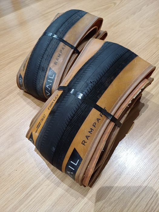 Pneus Teravail Rampart 650bx47