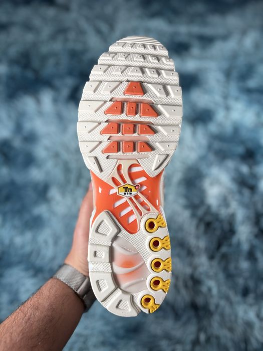 Nike Air Max Plus Tn Orange White