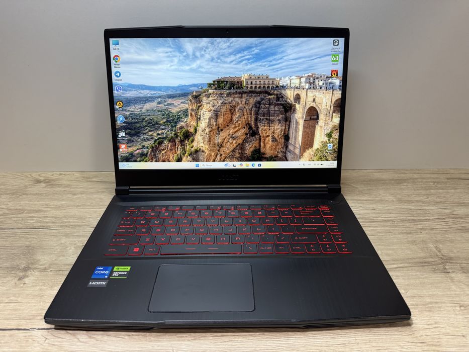 MSI Thin 15 GF63 | 144Hz | Core i5-12450H 8 ядер | RTX 2050