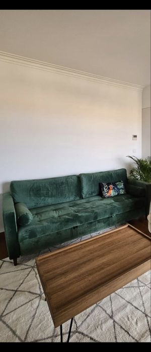 Sofá-cama em veludo verde – Maisons du Monde – 250 €