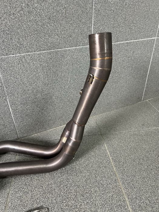 Linha escape Mt07 com ponteira