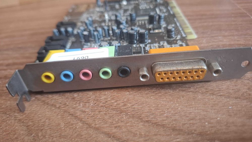 Creative Sound Blaster Live! CT4830 PCI karta dźwiękowa retro nr 0691