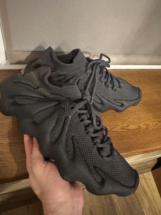 Кросівки Adidas yezzy p.42 на 41-26 см нові оригінал