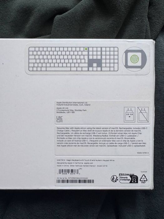 NOWA Klawiatura nożycowa Magic Keyboard with Touch ID and Numeric Keypad Francuska