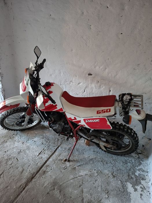 Motocykl Suzuki Dr 650