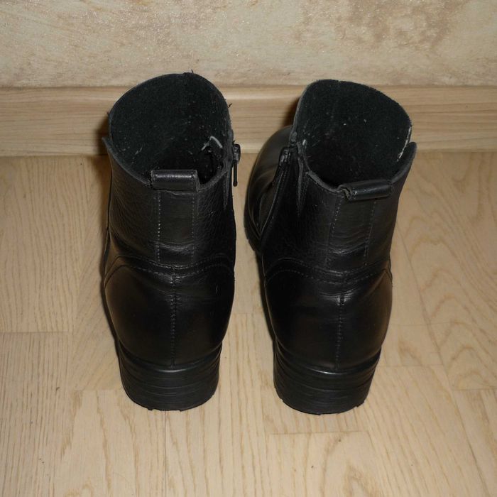 Czarne skórzane botki roz. 38 Lasocki CCC