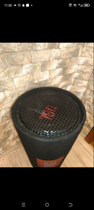 Сабвуфер JBL cs 1200t