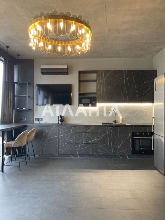 Квартира с ремонтом в Авторском районе. Вид на море. Фонтанка