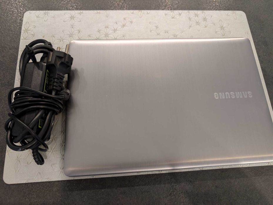 Ultrabook Samsung NP730U3E-S01PL