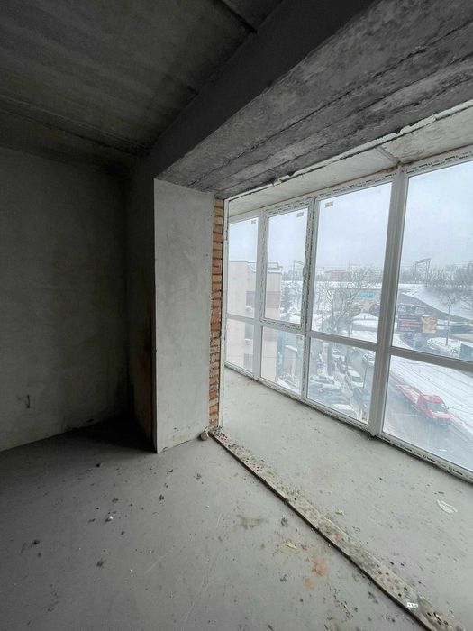 Продаж 1 км квартири на Крушельницькій в центрі у новому будинку