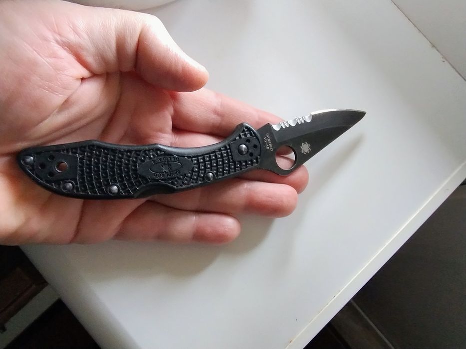 Spyderco Delica 4