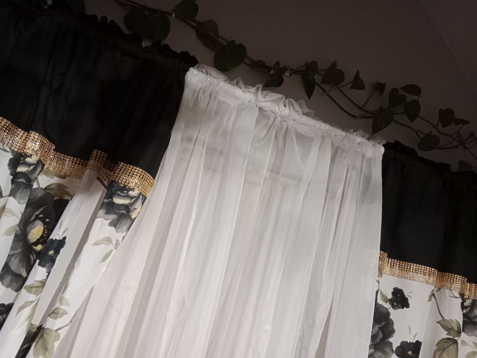 Nowy prześliczny komplet szaro czarne zasłony i biały woal 400x160