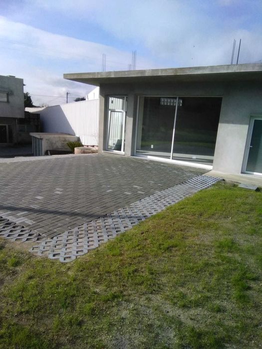 ALUGO espaço para comércio