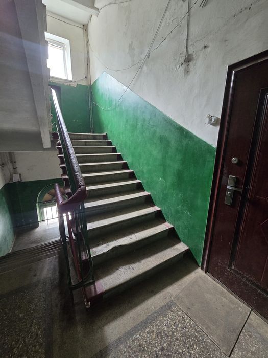 В продаже 2 комнаты + гараж. Ул. Фабричная.