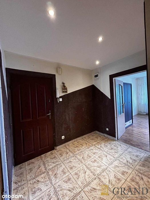 2 pokoje na parterze  z balkonem