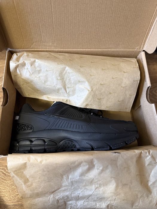 Кросівки Nike Womero Roam