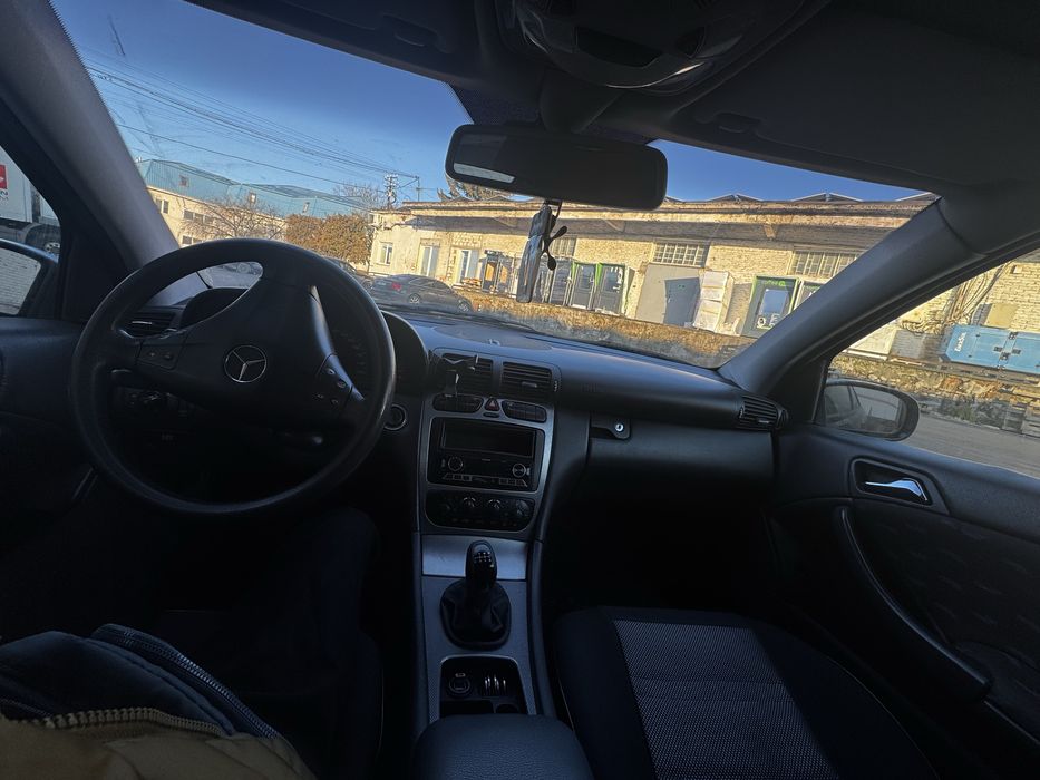 Mersedes w203 c180 compressor coupe