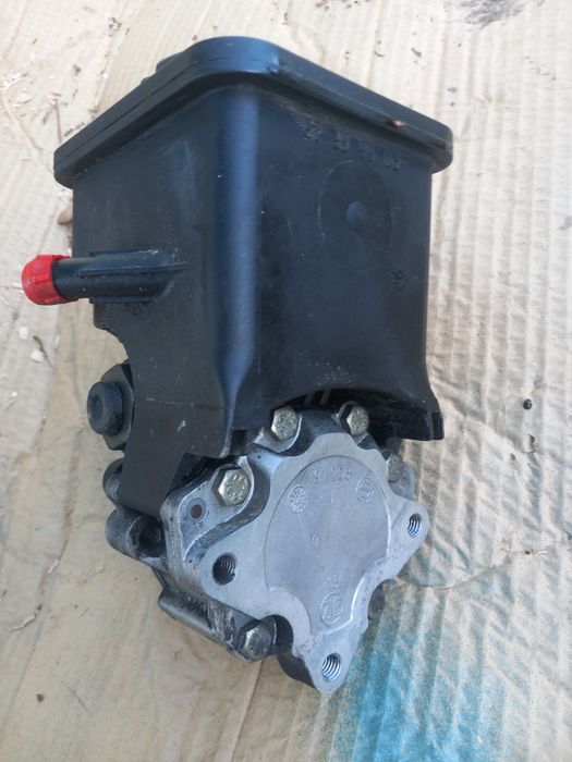 Bomba de óleo direcção bmw e46 320d