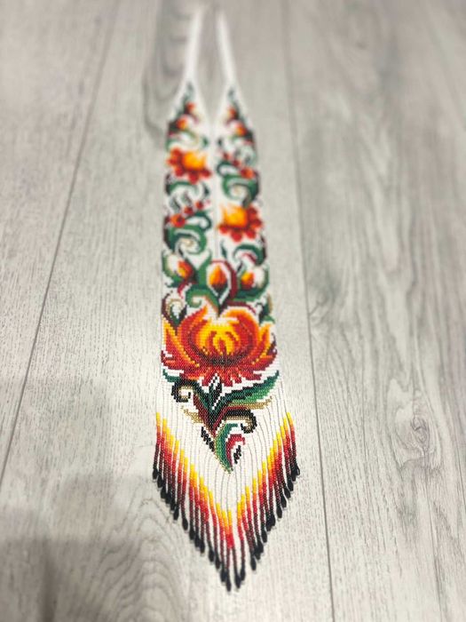 Гердан з мотивами петриківського розпису