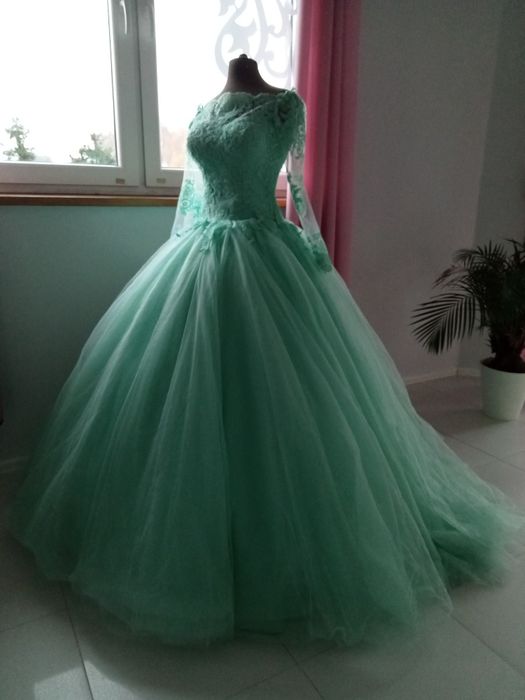 Suknia ślubna 36-38 tylko dzisiaj 1000zl