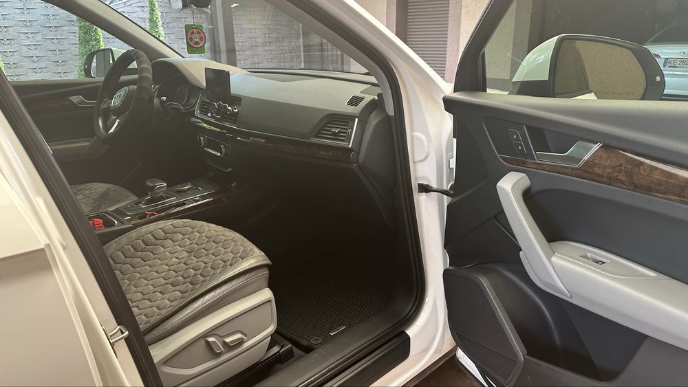 Audi Q5 2017 год