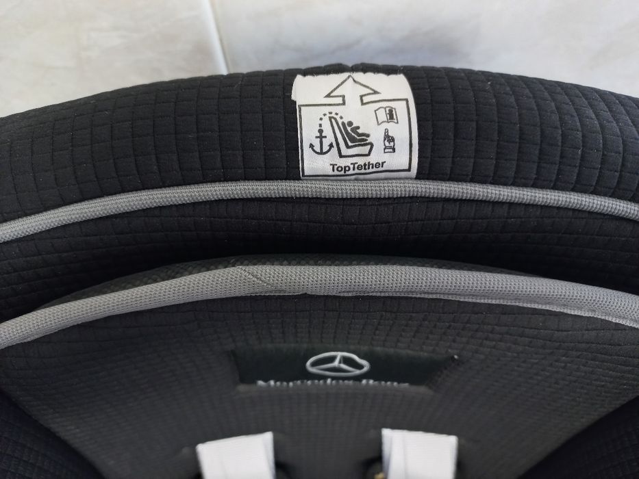 Cadeira para bebê - Mercedes Benz