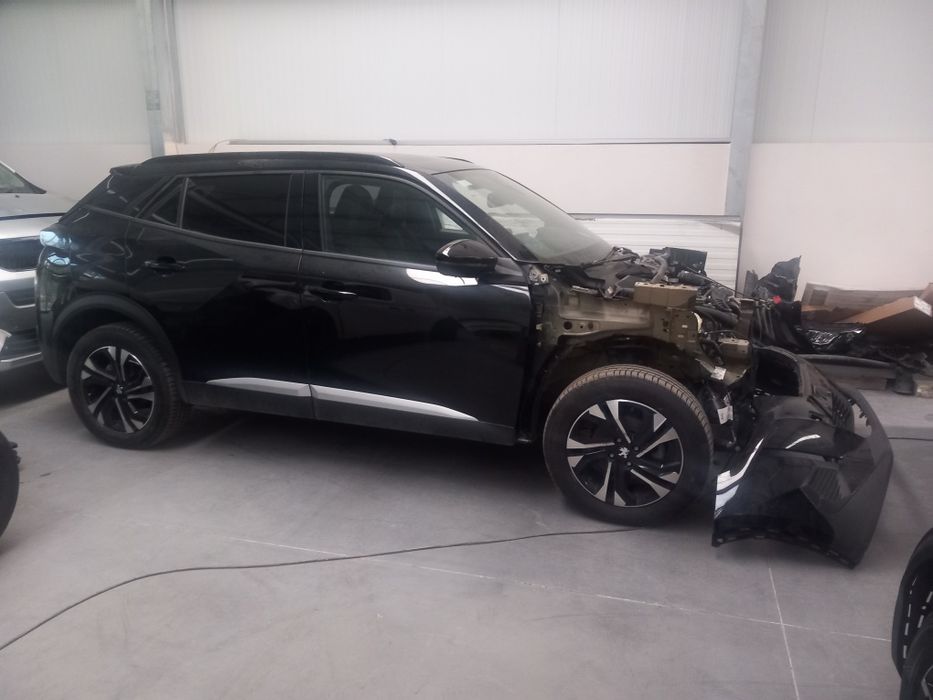 Peugeot 2008 1.2 2023