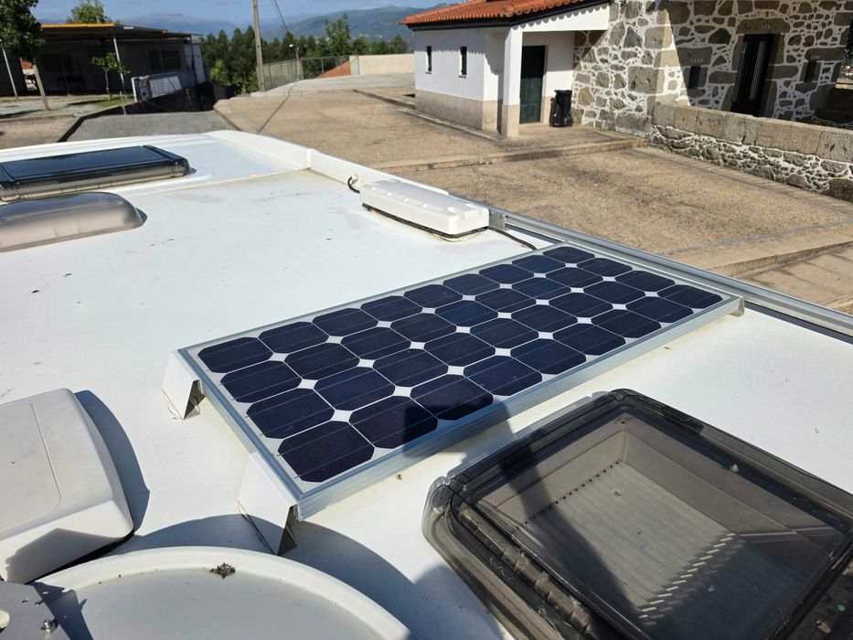 Fleurette Migrateur 70 LBM 2.2 130cv | Cama Fixa | Painel Solar | 2009