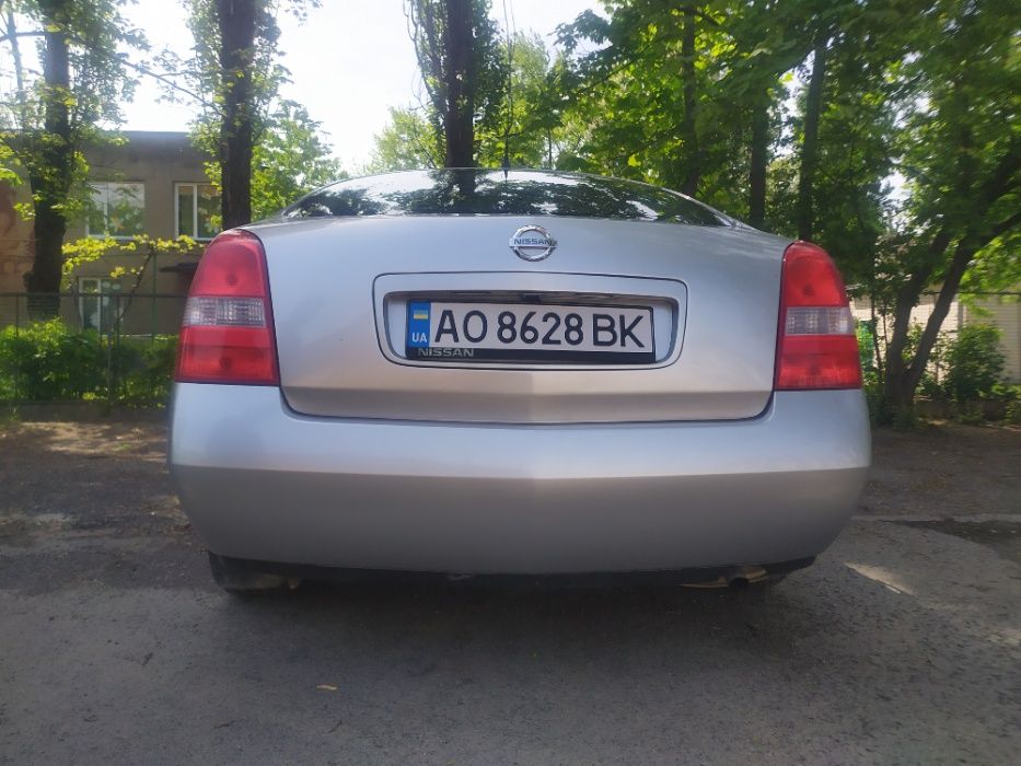 Nissan Primera P12