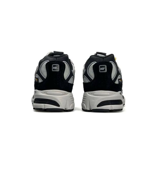 Кросівки чоловічі термо New Balance 758 GTX