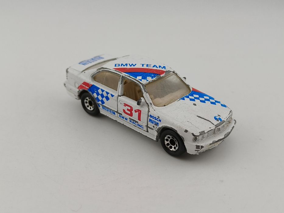 Matchbox BMW 5-Series 535i E34