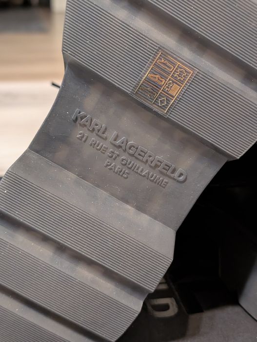 Нові шкіряні черевики Karl Lagerfeld 40р