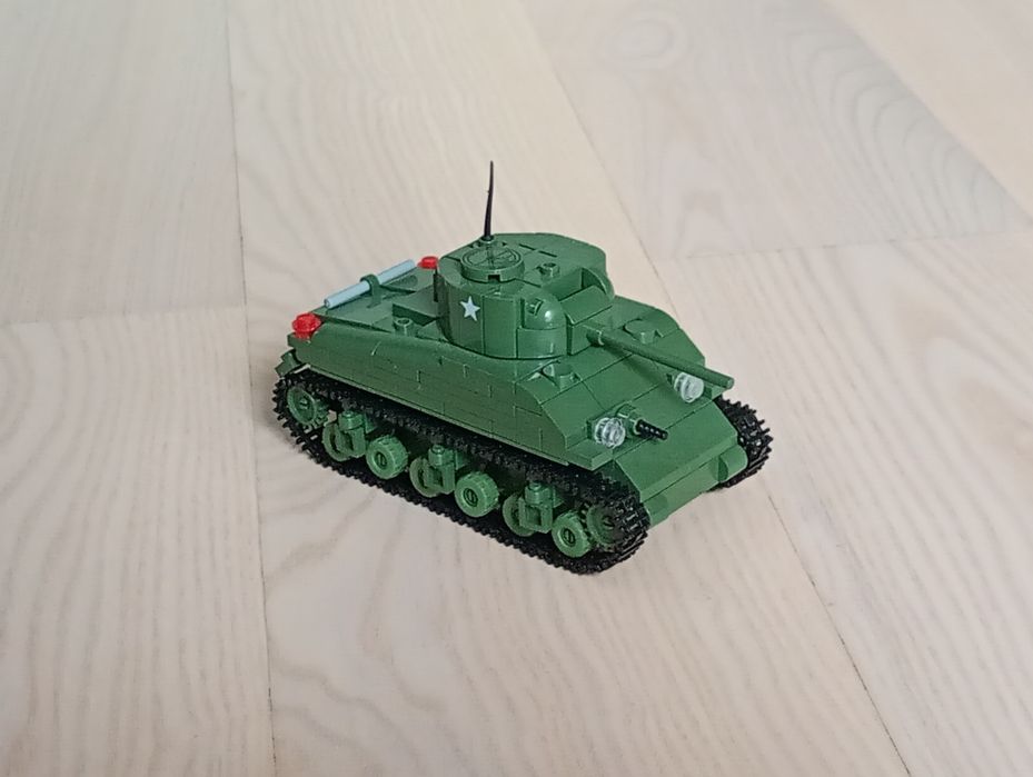 Klocki Cobi czołg M4 Sherman w skali 1:48 zestaw numer 3063