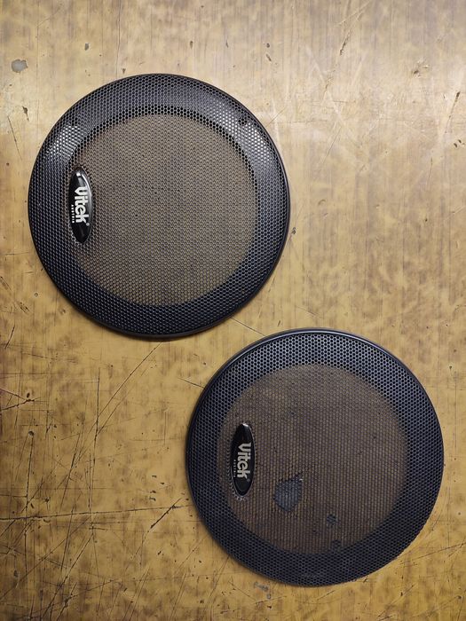 Сетки динамиков колонок на "13" новые