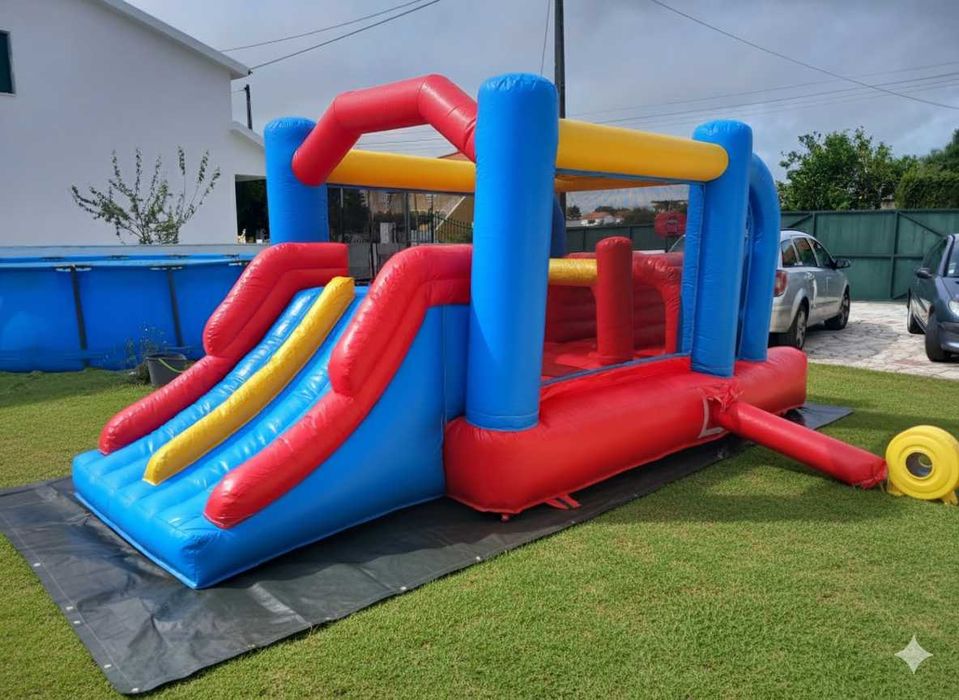 Aluga-se Insufláveis em PVC - Trampolins - piscina de bolas