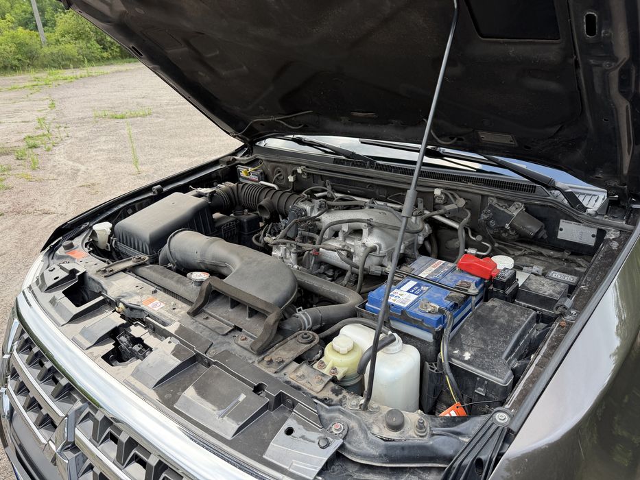 Mitsubishi Pajero  Wagon