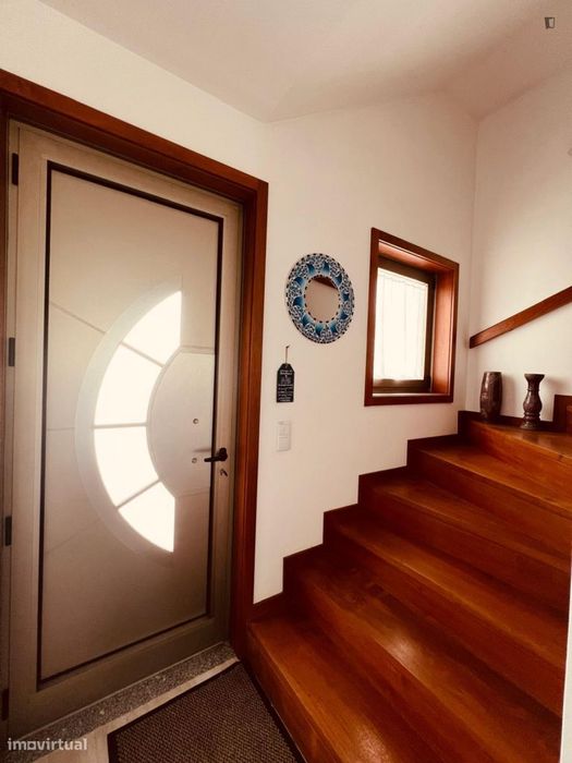 Apartamento com 2 quartos - localizado em Porto