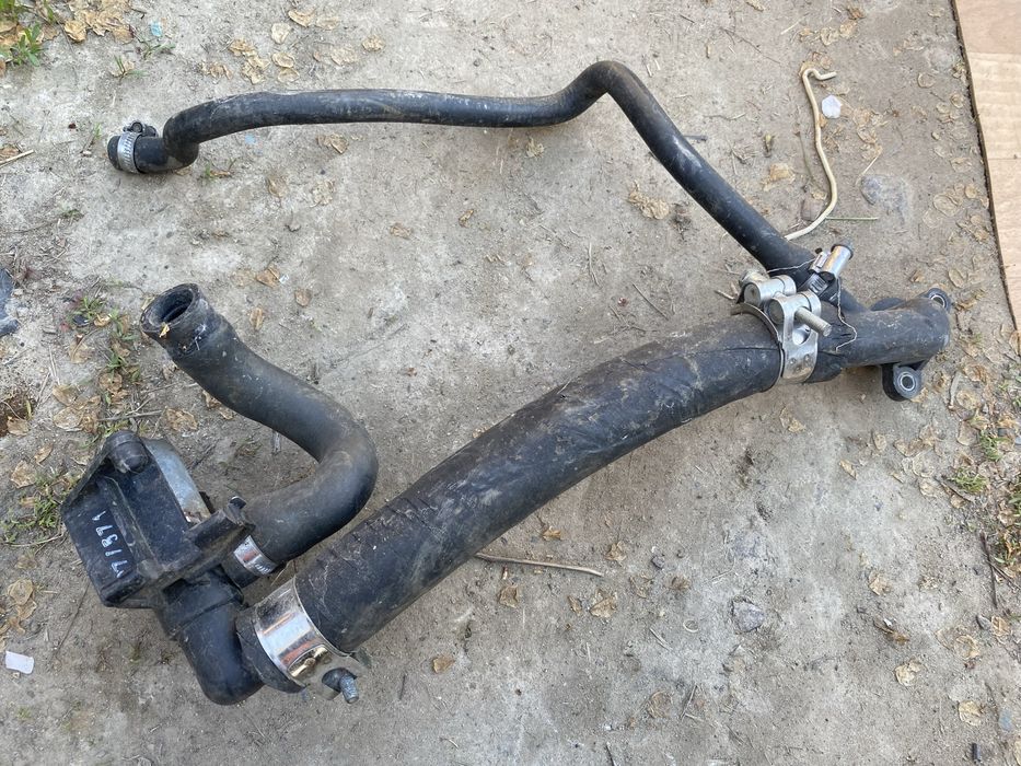 Bmw e46 доп насос антифризу, патрубки та штуцера охолодження для Бмв.