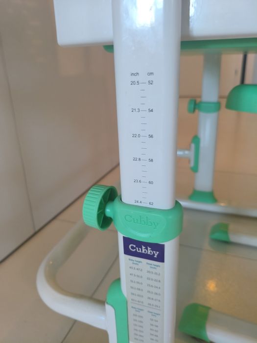 Biurko  Cubby dziecięce z regulacją