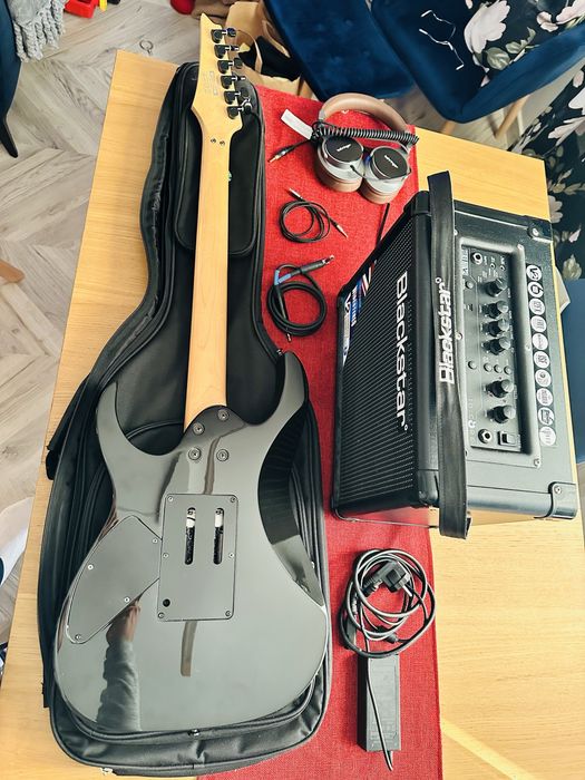 Gitara ibanez z wzmacniaczem