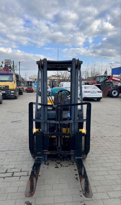 Навантажувач Komatsu FG-20 Погрузчик