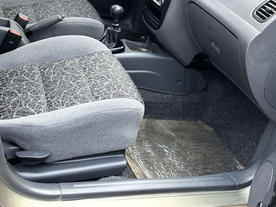 1.5 новенький 53 тыс пробег