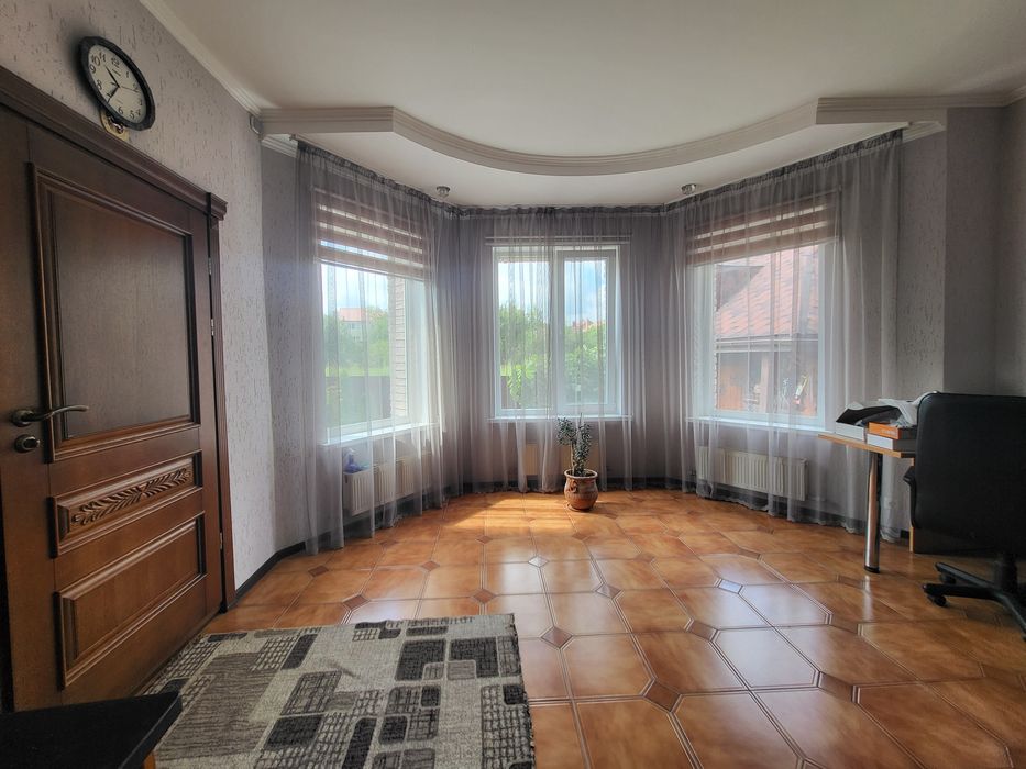 Продам будинок з банькою, доглянута ділянка!