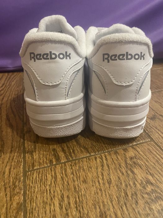 Кроссовки сникерсы Reebok CLUB C EXTRA 100075205