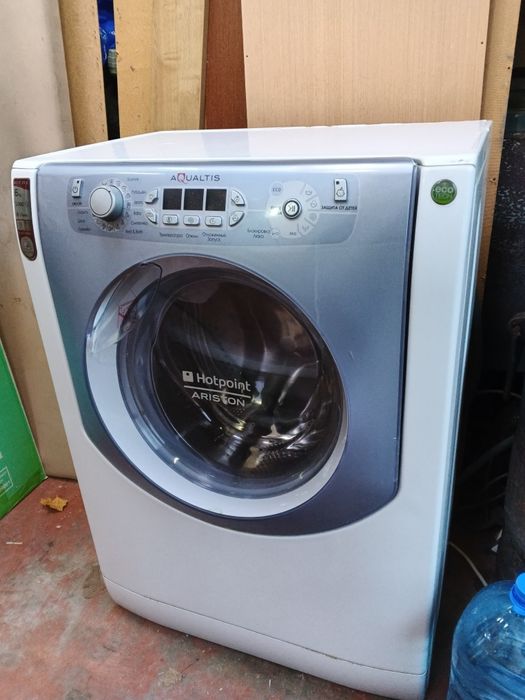 Стиральная машина Ariston