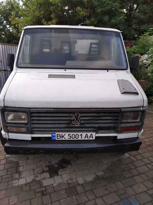 Продам PEUGEOT J5  2004  евакуатор