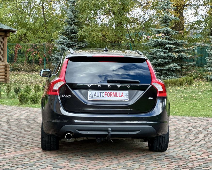 Volvo V60 2013 рік 1.6 diesel