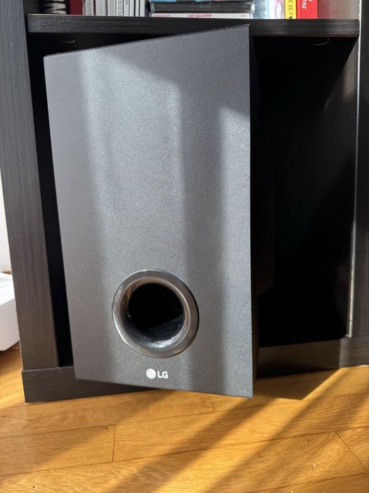 Soundbar + Subwoofer LG SJ2