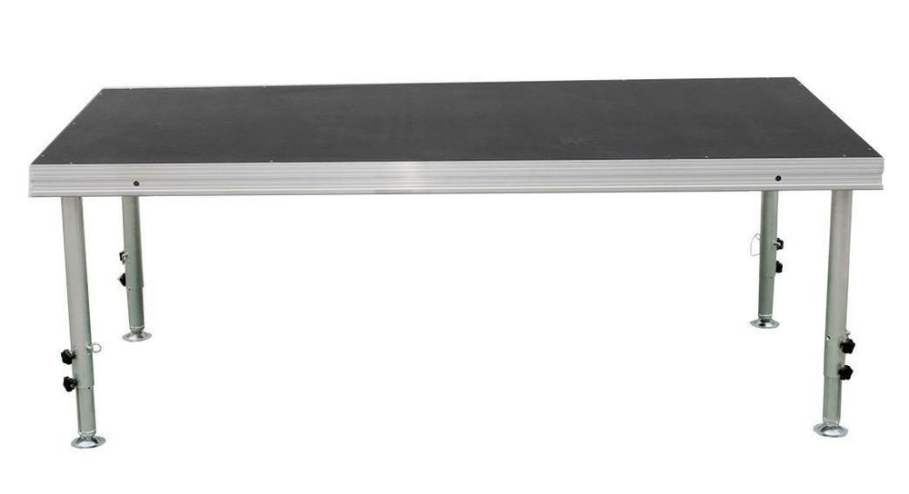 Practicable Stage Module with Staircase64176751894657124