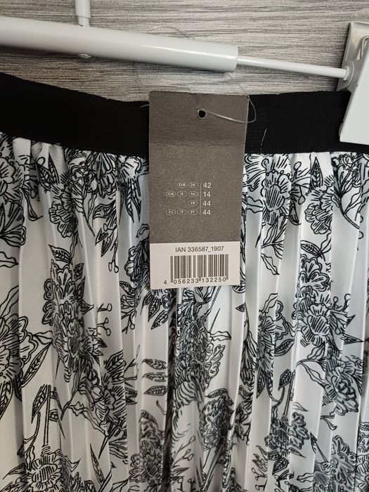 Spódnica plisowana nowa r 42